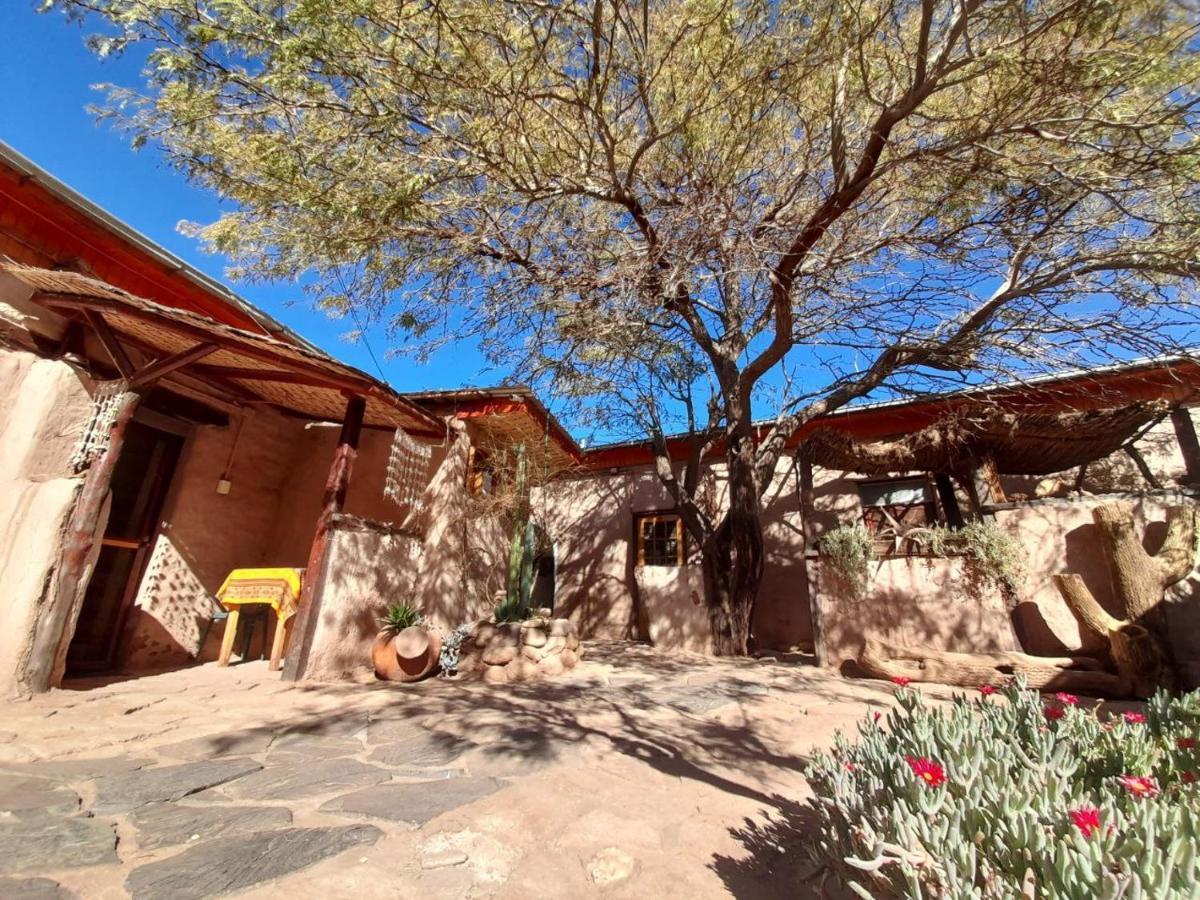 Hostal Sonchek San Pedro de Atacama Exterior photo