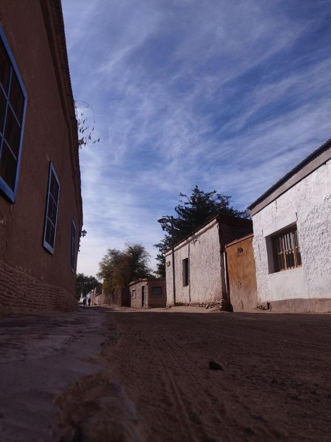 Hostal Sonchek San Pedro de Atacama Exterior photo