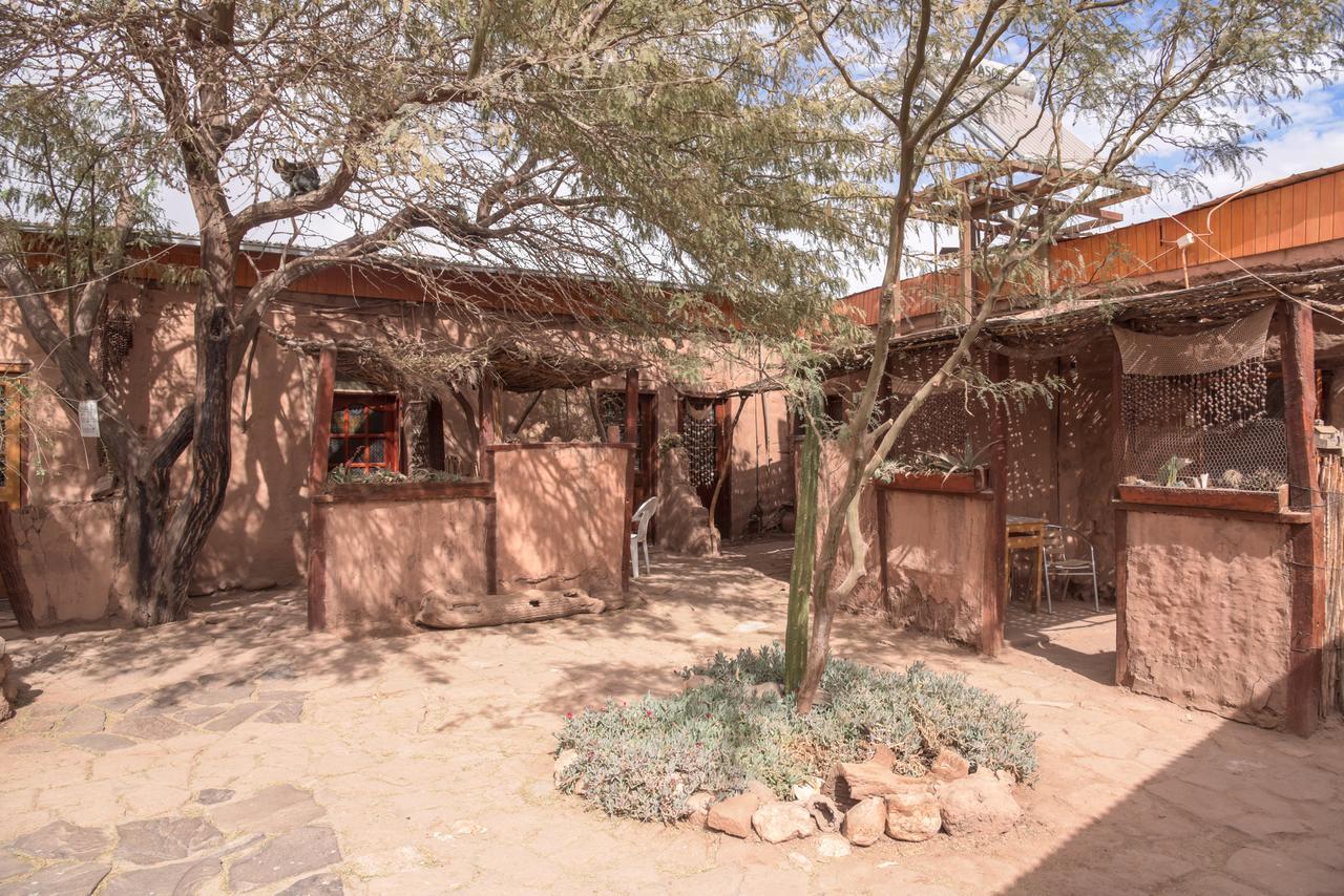 Hostal Sonchek San Pedro de Atacama Exterior photo