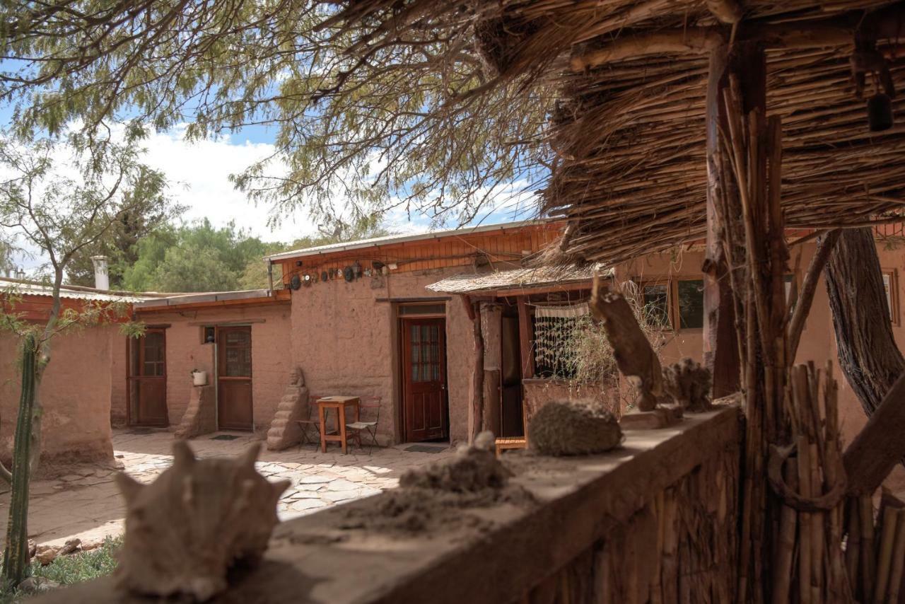 Hostal Sonchek San Pedro de Atacama Exterior photo